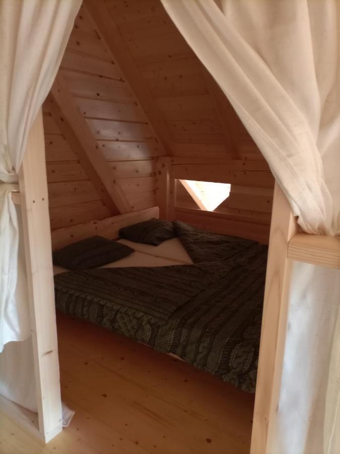 Kamp Beli Gaber Hotel Stari Trg pri Lozu Exterior photo
